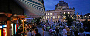 Salsa unterm Sternenhimmel in Berlin