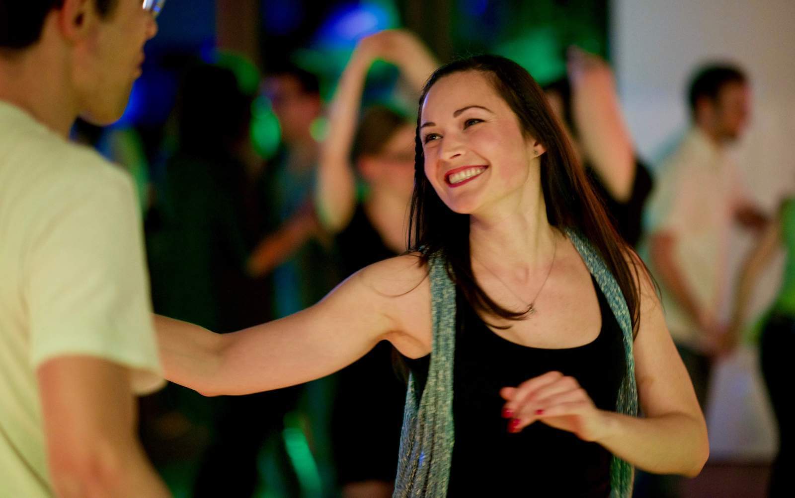 Salsa-Online-Kurs